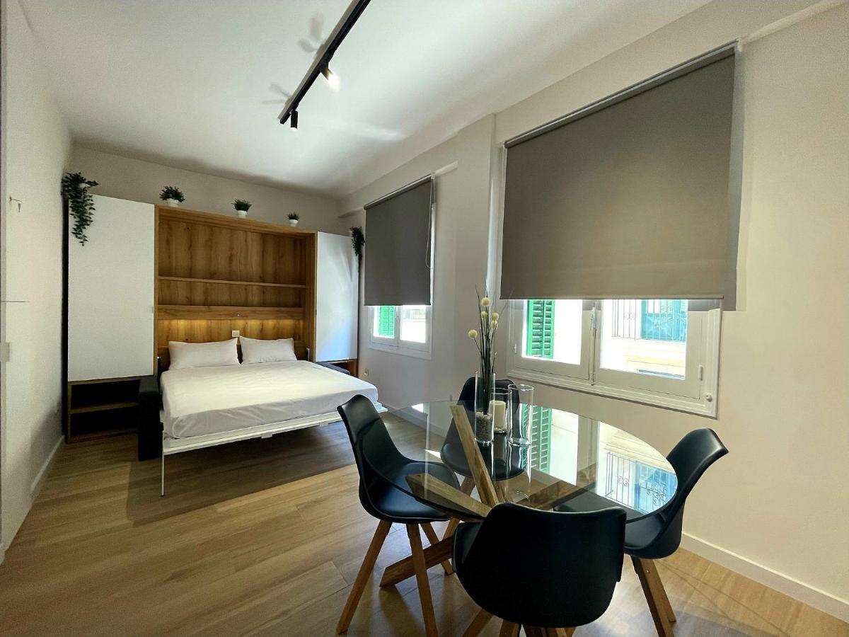 Town Hall Suite Alicante Esterno foto