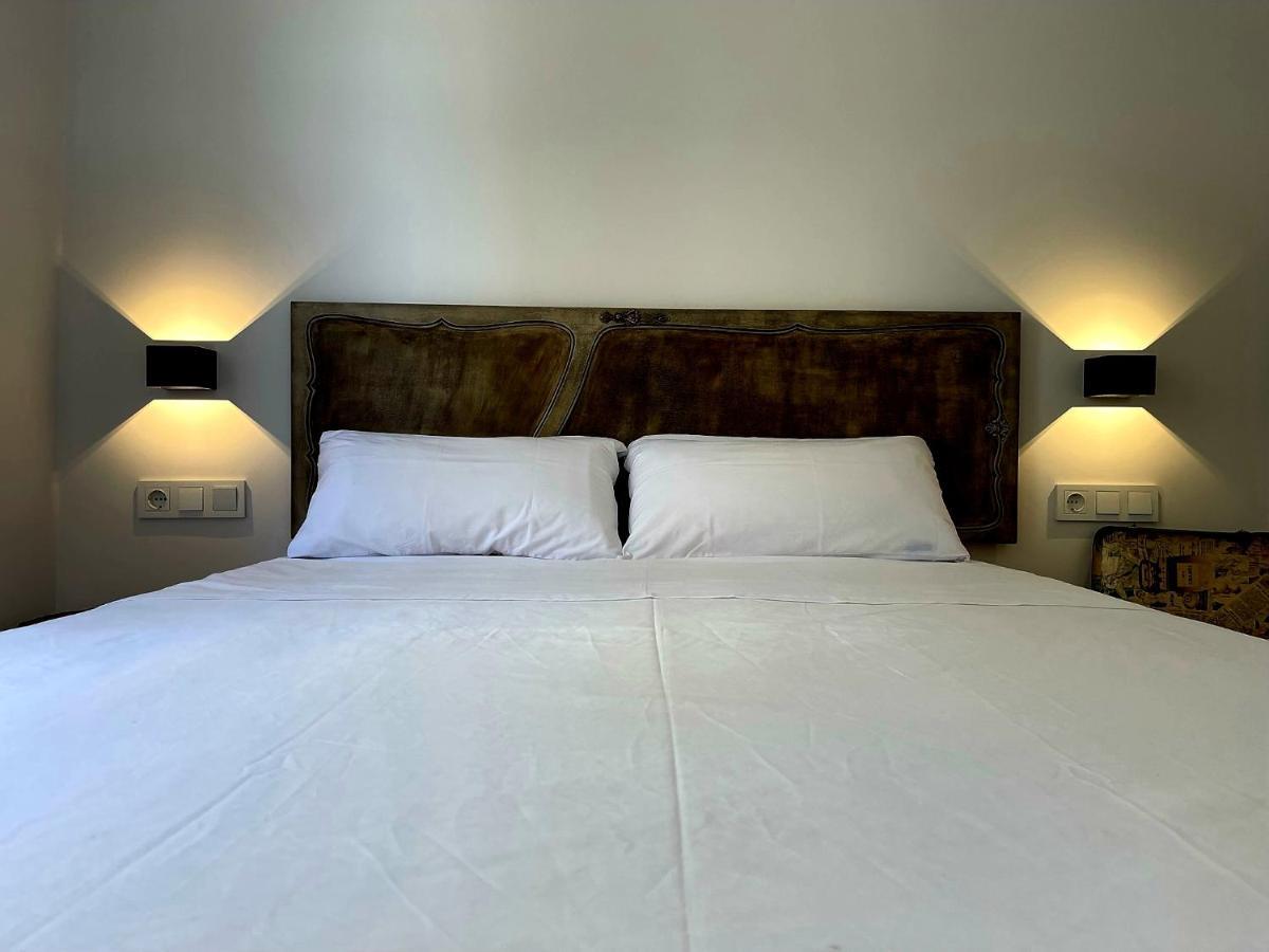Town Hall Suite Alicante Esterno foto