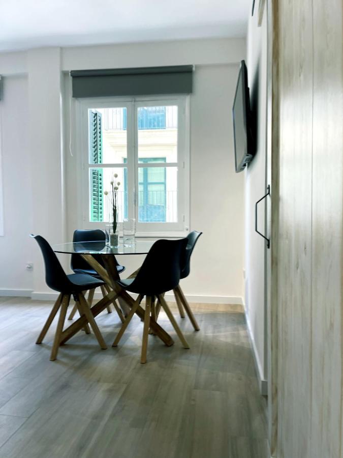 Town Hall Suite Alicante Esterno foto